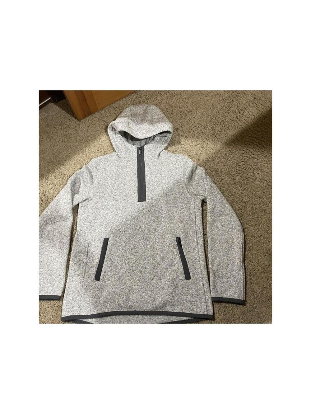 Women’s Lululemon Knitted Grey Fleece Hoodie / Sweatshirt Size 6: 1/2 Zip